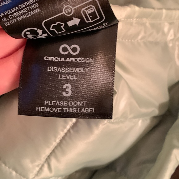 The North Face Circaloft packable jacket - Picture 6 of 10